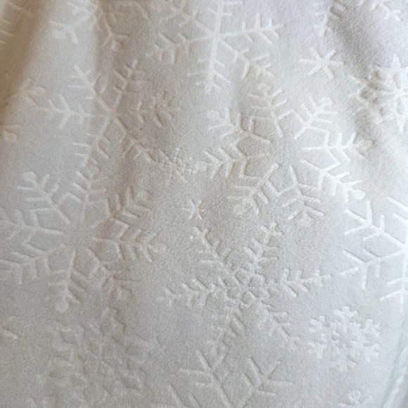 Lands End Fleece 1/4 Zip Pullover Top Snowflake Embossed Sz Large XL Light Gray - Picture 5 of 11